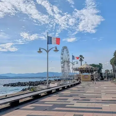 Azur, Terrace, Parking, 10min From Sea *